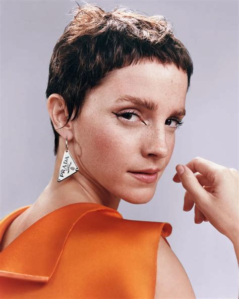 emma watson prada hair